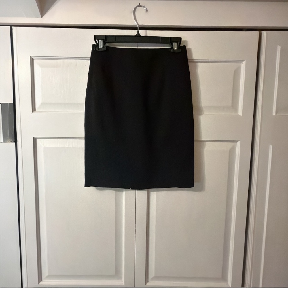 White House Black Market Black Pencil Skirt Size 0 Work Career